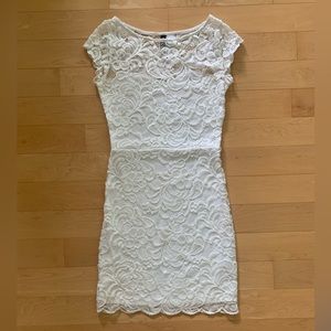 Bodycon White Lace Dress